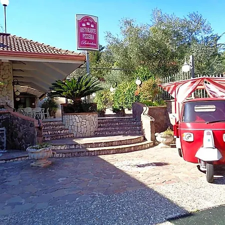 Отель Ristorante Belvedere Казерта