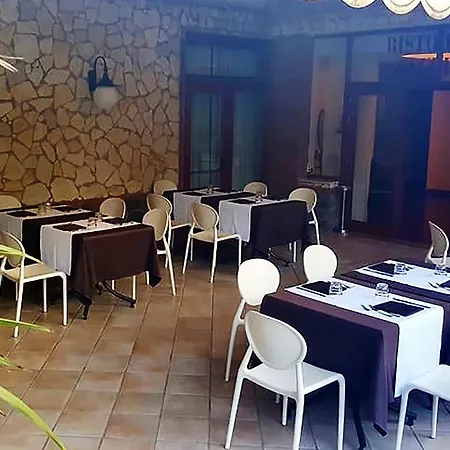 Hotel Ristorante Belvedere 3*