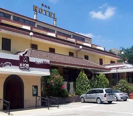 酒店 丽城餐厅酒店 卡塞塔